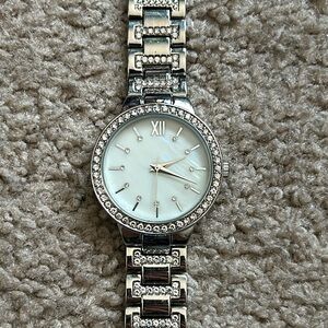 FMD women’s vintage silver/crystal stainless steel bracelet watch one size‎